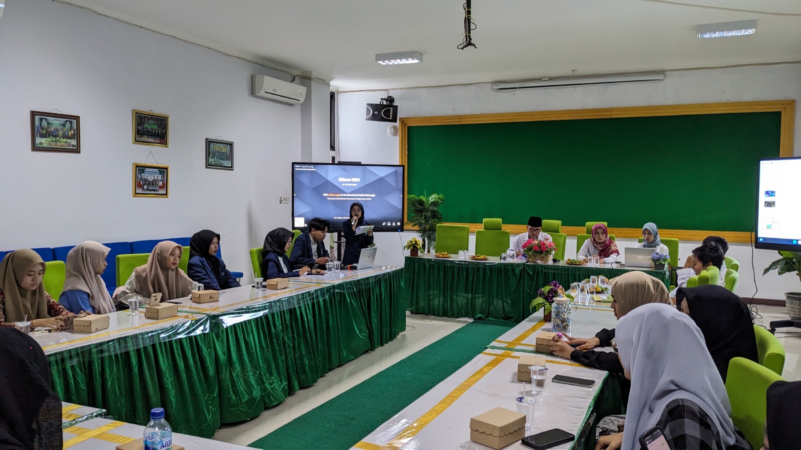 Tingkatkan Kualitas Mahasiswa, Prodi Tadris Matematika Adakan Kuliah Tamu Matematika Diskrit